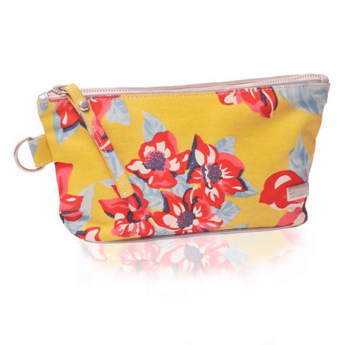 boscobel cosmetic bag in beacon