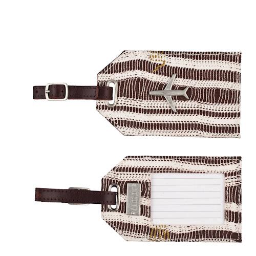 darn-knit luggage tag in lichen